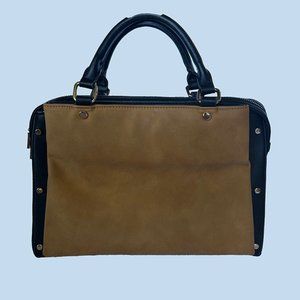 BLACK AND TAN PURSE WITH DETACHABLE CROSSBODY STRAP